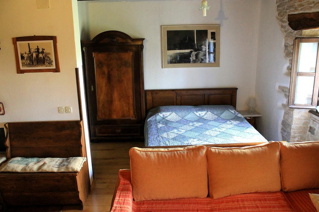 Apartments Mestri Grožnjan الغرفة الصورة